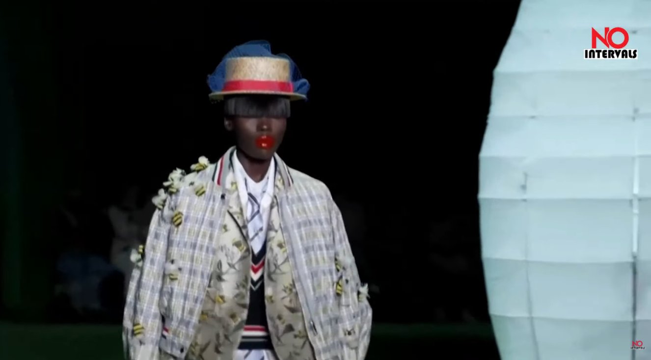 Browne had already explored the same "A Bug's Life" concept for his menswear collection, shown in Milan.