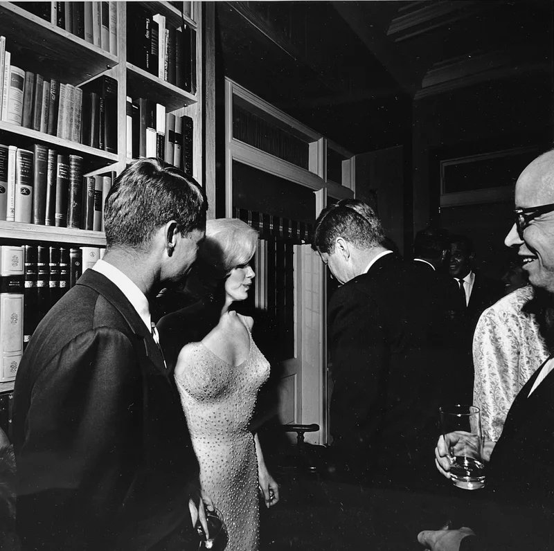 For how much (in USD) did Marilyn Monroe's 'Happy Birthday, Mr. President' dress sell at auction in 2016?